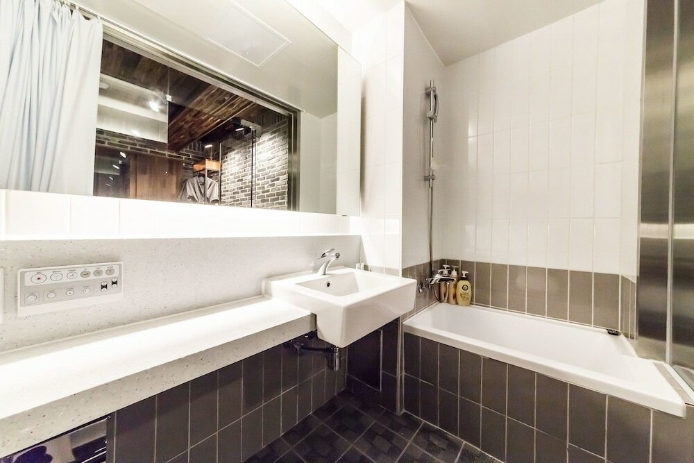 Фото Sangju Hotel Seoul