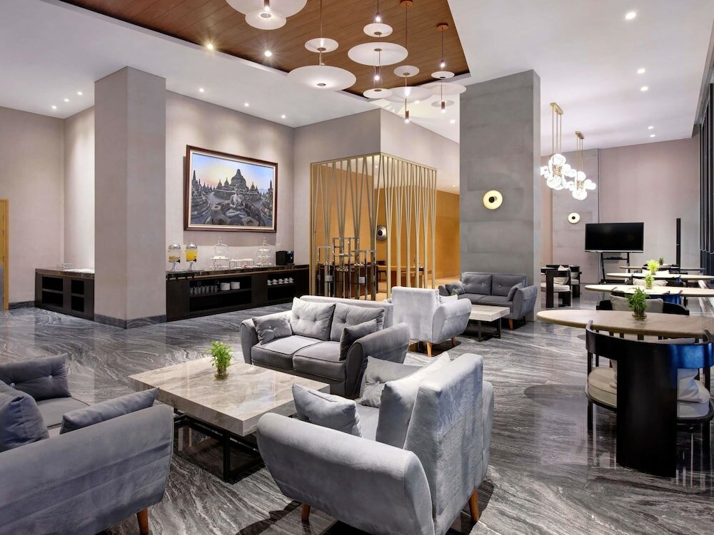 Фото Novotel Samator Surabaya Timur