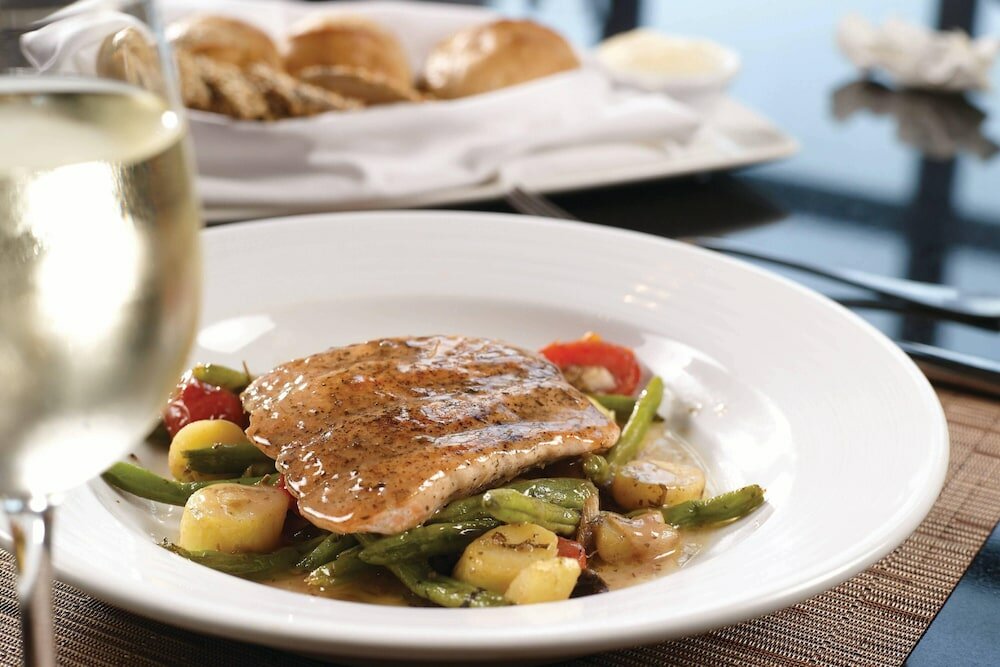 Фото Atlanta Marriott Suites Midtown