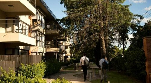 Внешний вид отеля Casa Campus Pilar Suites в Ле Лонхе, фото 5