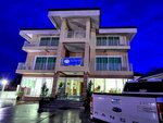 Laksasuk House