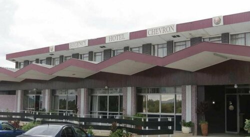 Гостиница Regency Hotel Chevron в Зимбабве