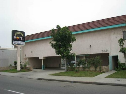 Гостиница Bristol Motel в Лонг-Бич