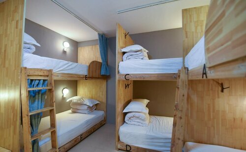 Гостиница Guilin Cyan Box Hostel в Гуйлине