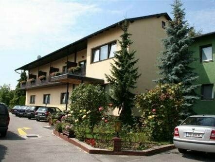 Maria Pension