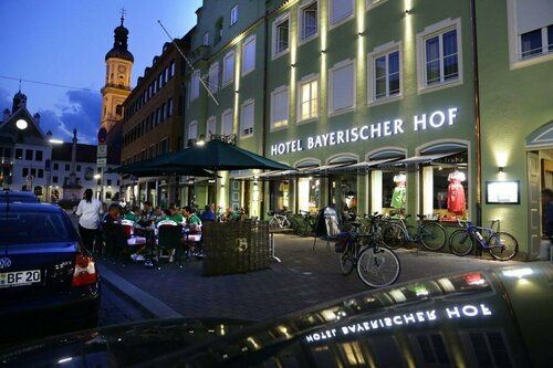 Гостиница Bayerischer Hof во Фрайзинге