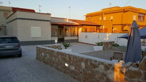 Гостиница Albachiara Guest House в Фьюмичино