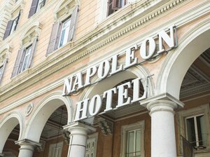 отель Hotel Napoleon