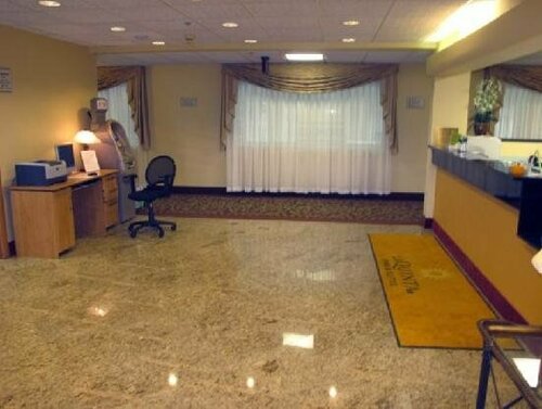 Гостиница Country inn & Suites by Radisson в Болингбруке