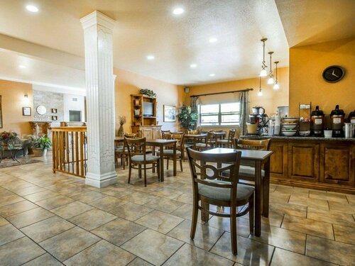 Гостиница Comfort Inn & Suites Ukiah Mendocino County в Юкайа