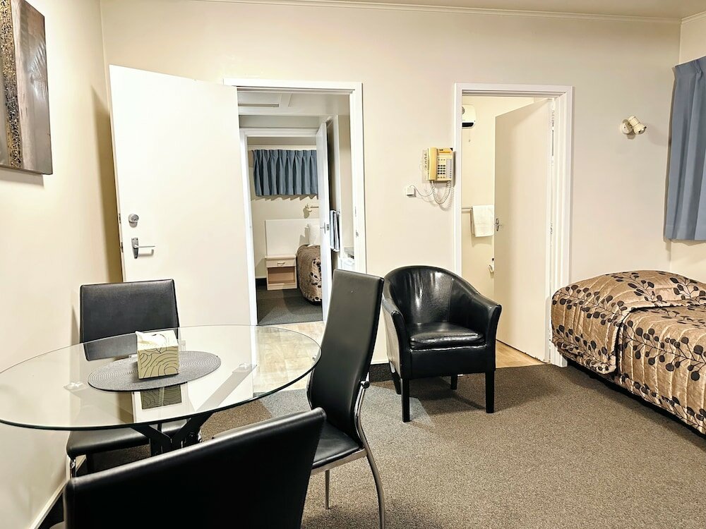 Фото Ashleigh Court Motel