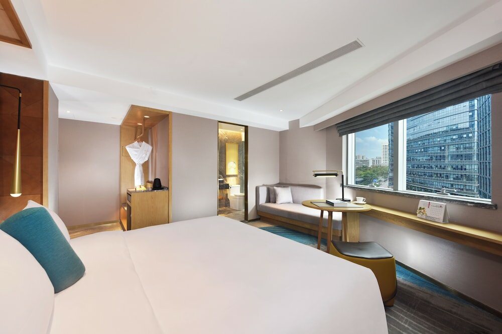 Фото Royce Hotel Shenzhen