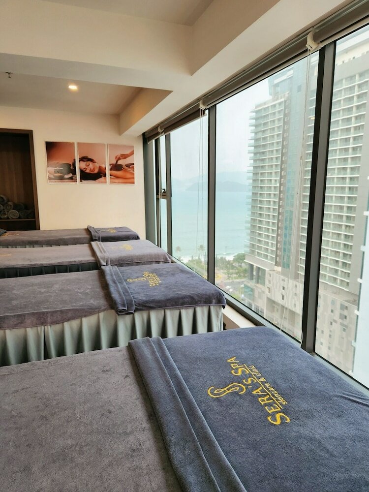 Фото V Hotel Nha Trang