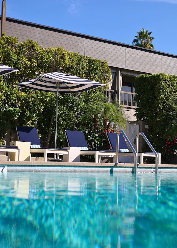 Фото Luxe Sunset Boulevard Hotel