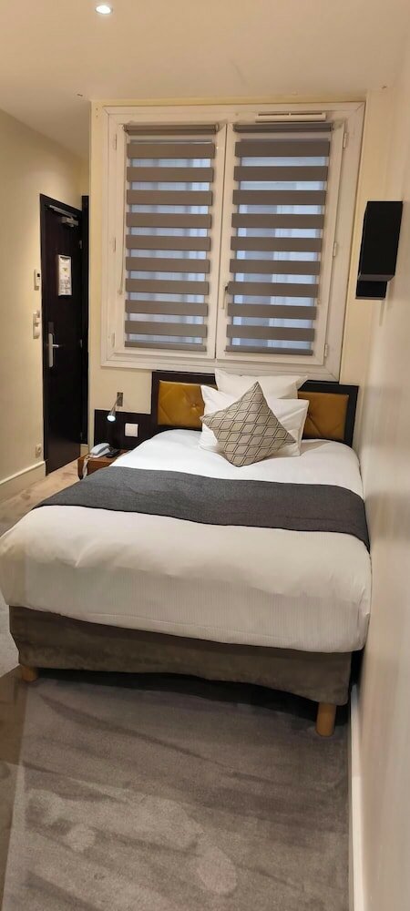 Фото Hotel Elysees Bassano