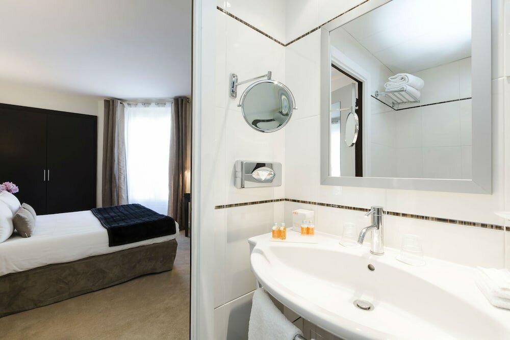 Фото Hotel Elysees Bassano