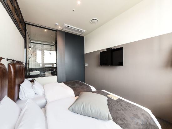 Фото H Avenue Hotel