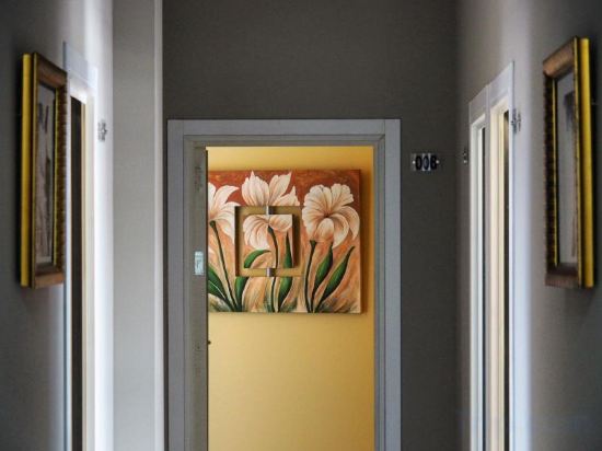 Фото Hotel Humanes