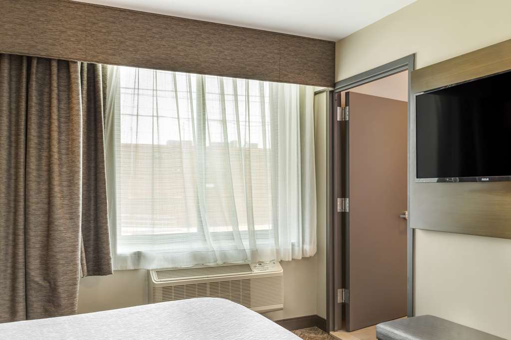 Фото Best Western Brooklyn-Coney Island Inn