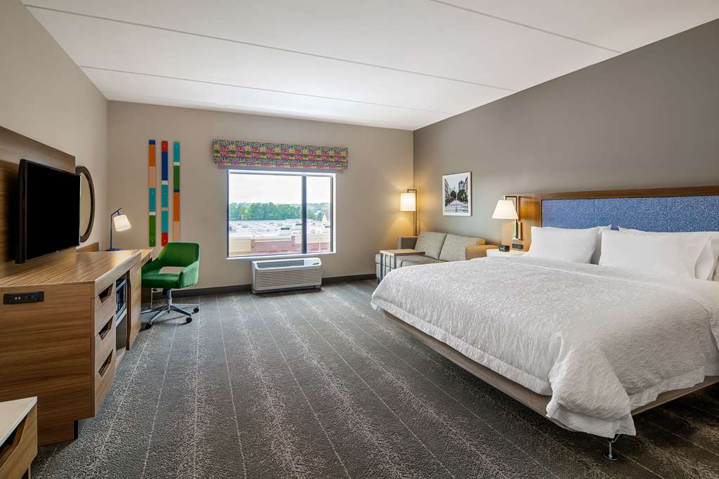 Фото Hampton Inn & Suites Raleigh Midtown