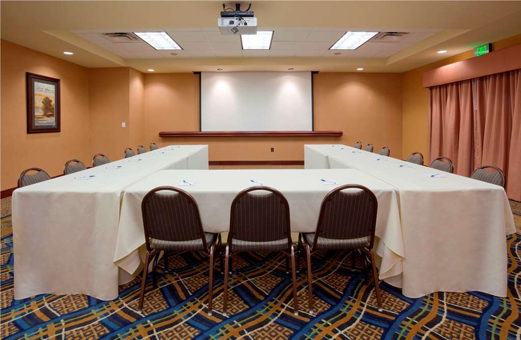 Фото Homewood Suites by Hilton Minneapolis/St. Paul-New Brighton