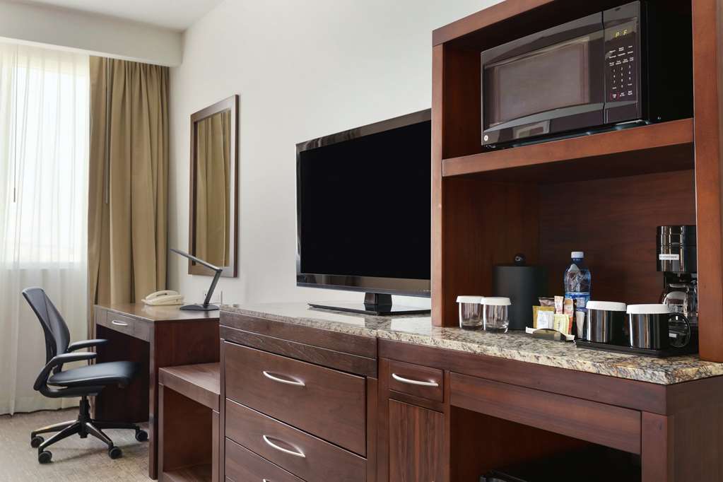 Фото Hilton Garden Inn Queretaro