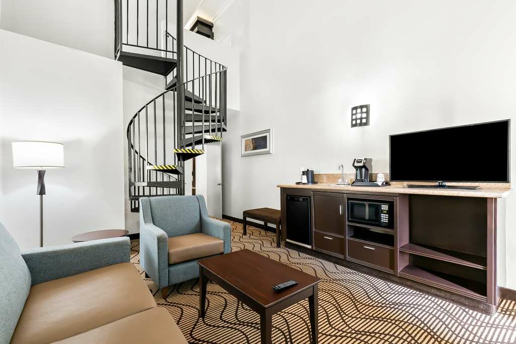 Фото Best Western Plus Irvine Spectrum Hotel