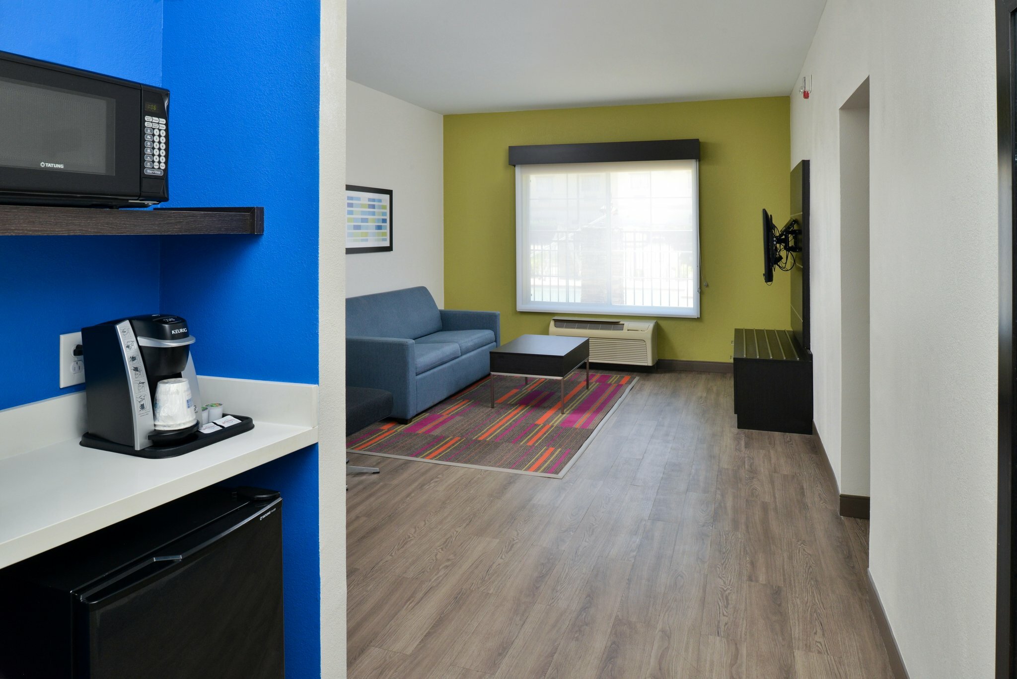 Фото Holiday Inn Express & Suites Carthage
