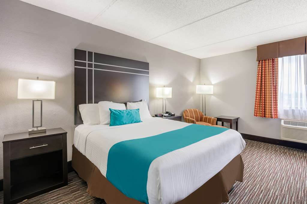 Фото Best Western Waukesha Grand