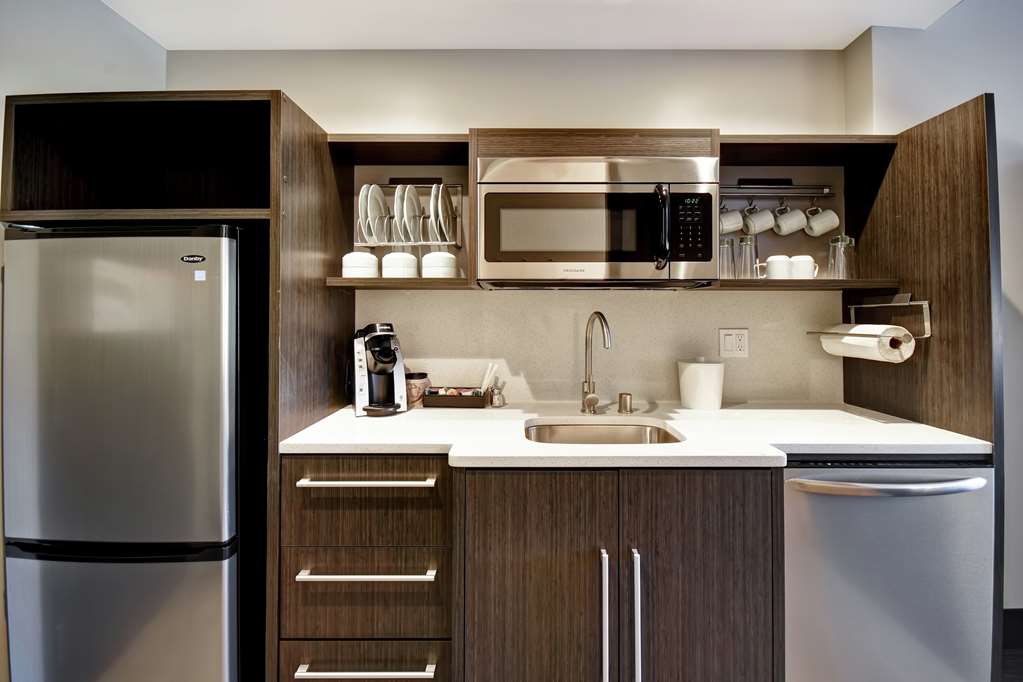 Фото Home2 Suites by Hilton Los Angeles Montebello