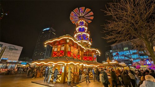 Гостиница Park Inn by Radisson Berlin Alexanderplatz в Берлине
