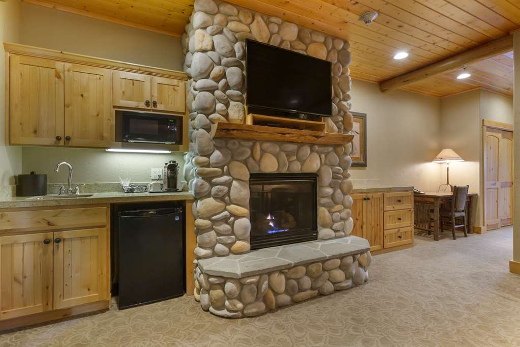 Фото Best Western Ponderosa Lodge