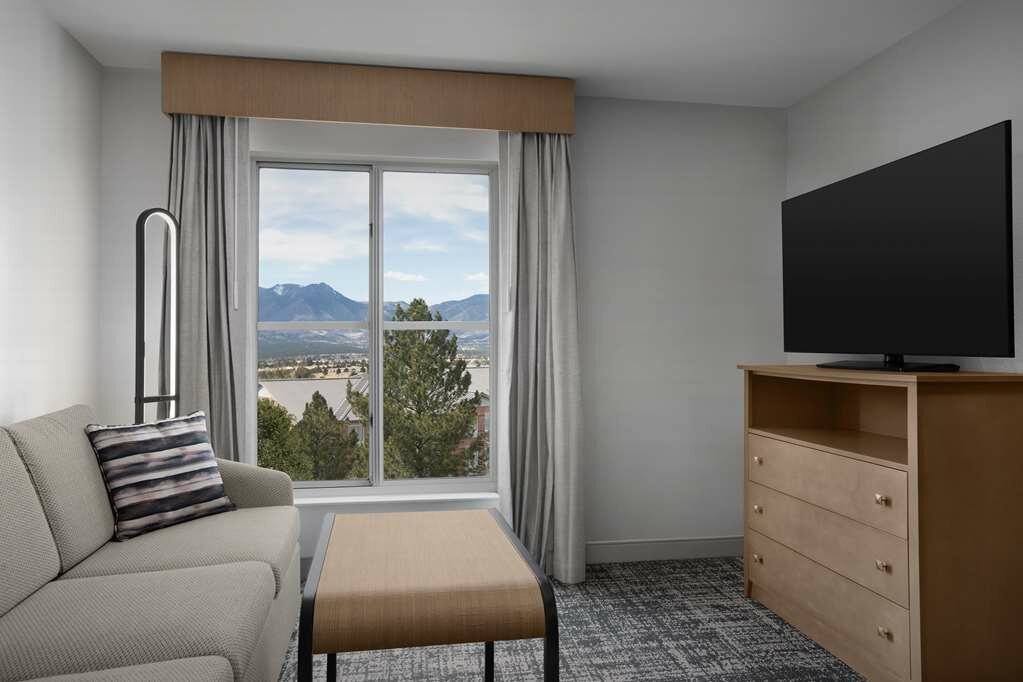 Фото Homewood Suites by Hilton Colorado Springs-North