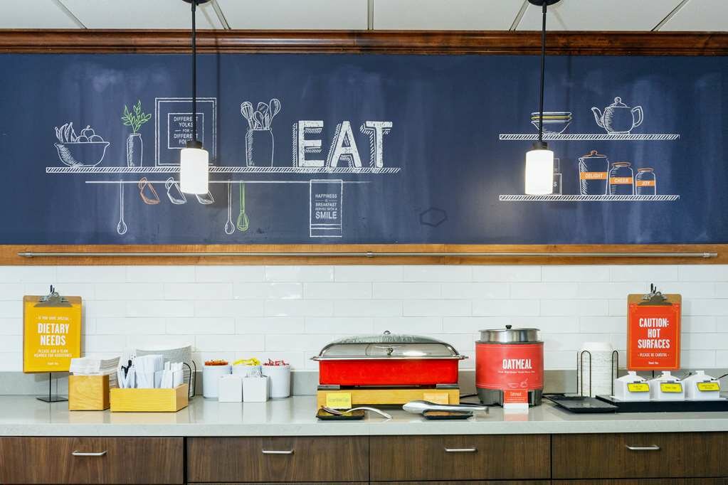 Фото Hampton Inn & Suites Tallahassee I-10/Thomasville Road, Fl