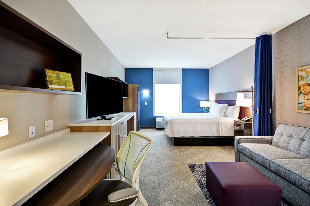 Фото Home2 Suites by Hilton Plano Legacy West