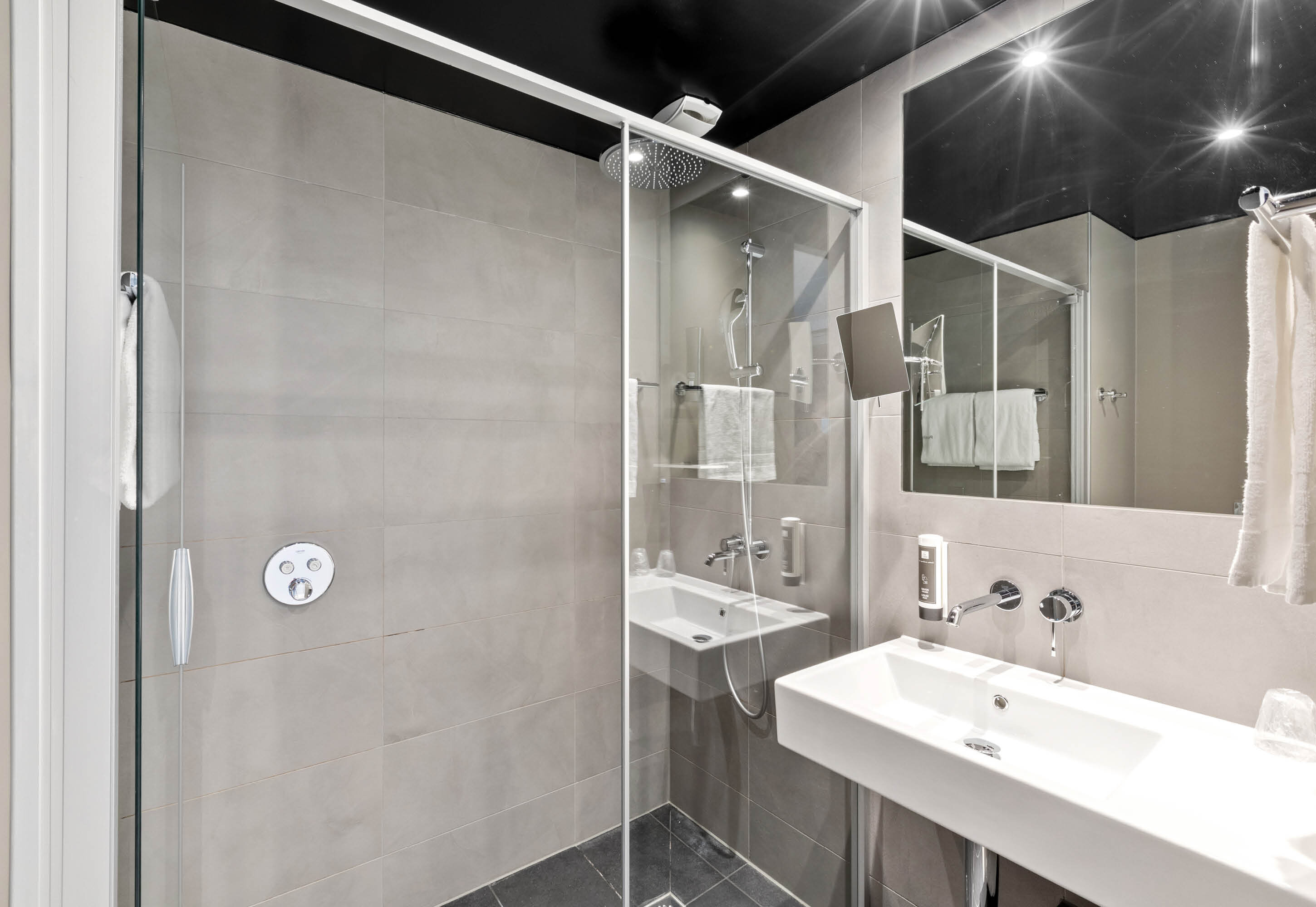 Фото B&b Hotel St Gallen