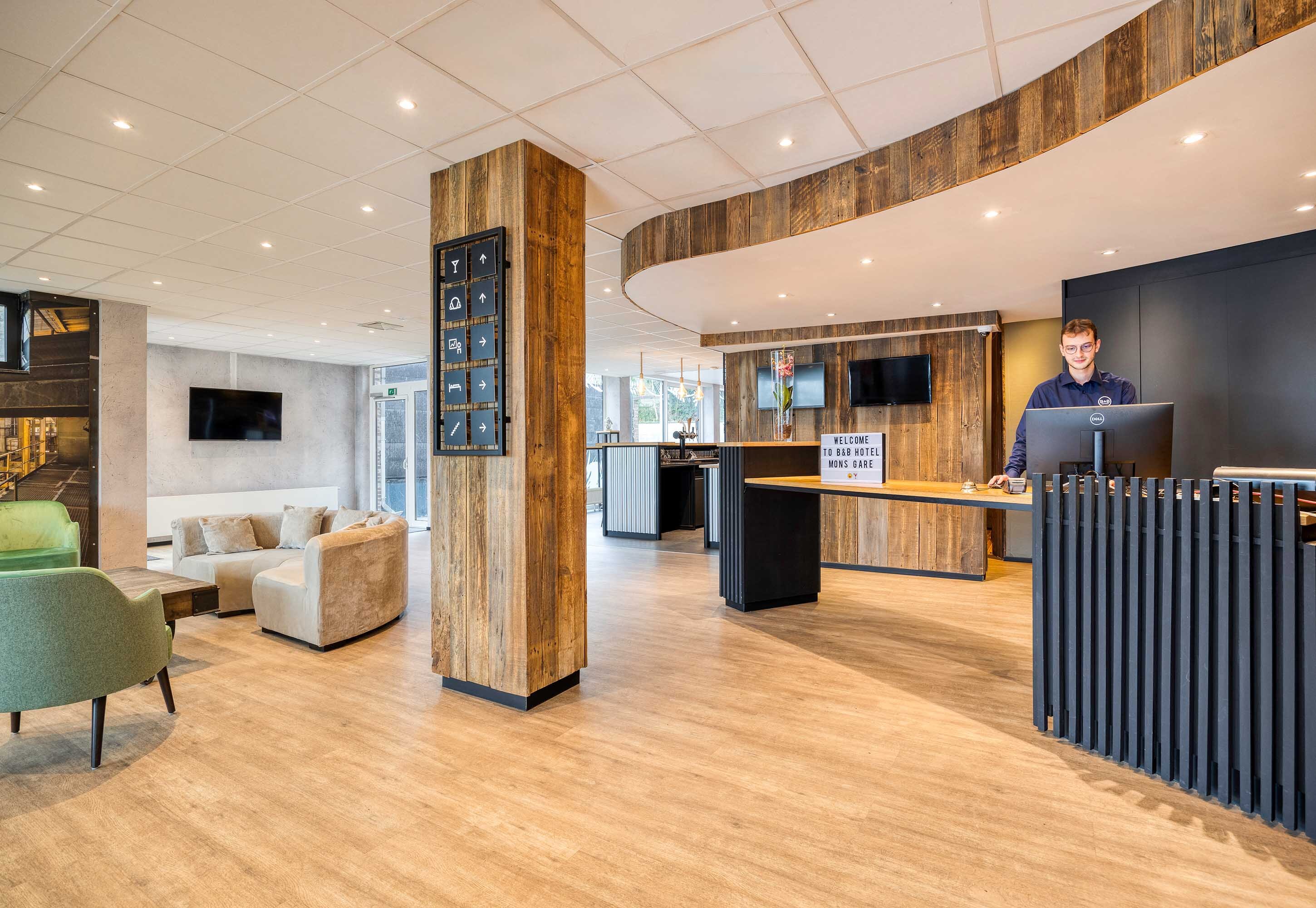 Фото B&b Hotel Mons Gare