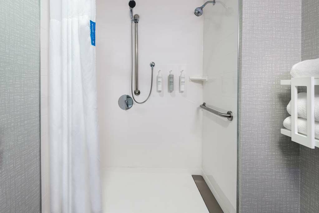 Фото Hampton Inn Boston Bedford Burlington