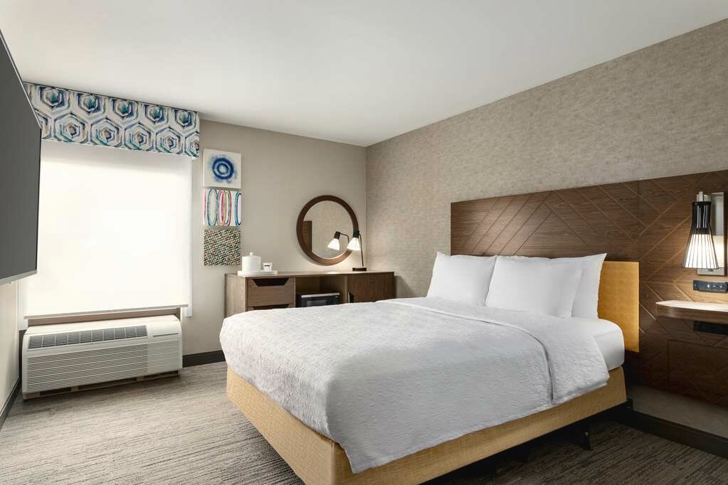 Фото Hampton Inn Kansas City-Airport