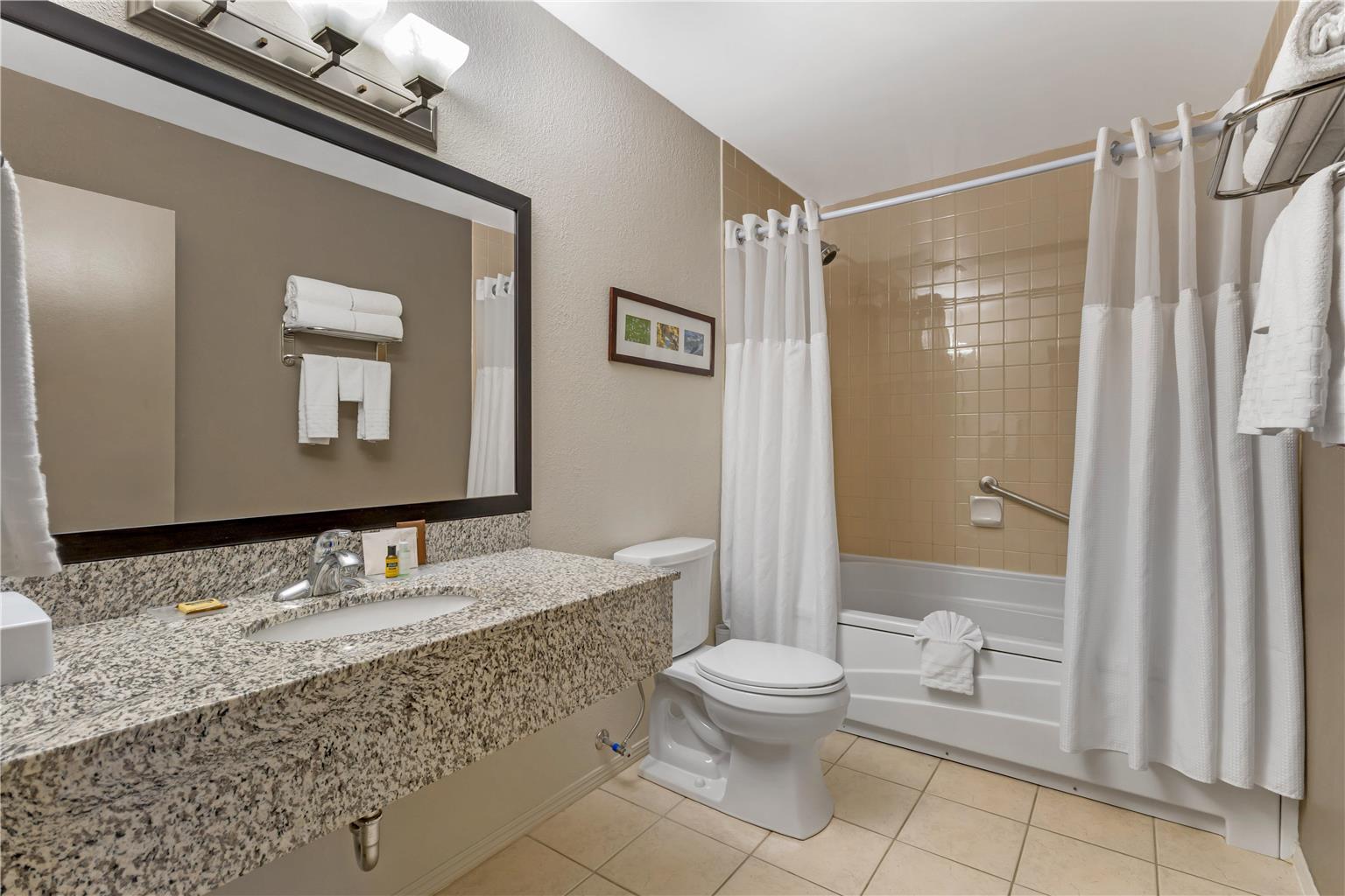 Фото Best Western Plus Pembina Inn & Suites