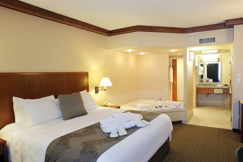 Фото Best Western Plus Lamplighter Inn & Conference Centre