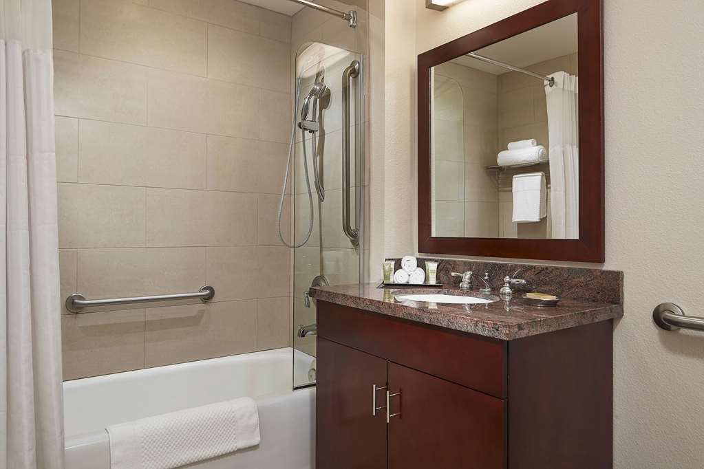 Фото MarBrisa Carlsbad Resort