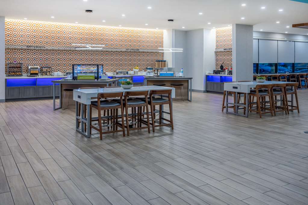 Фото Home2 Suites by Hilton Pensacola Airport Medical Center