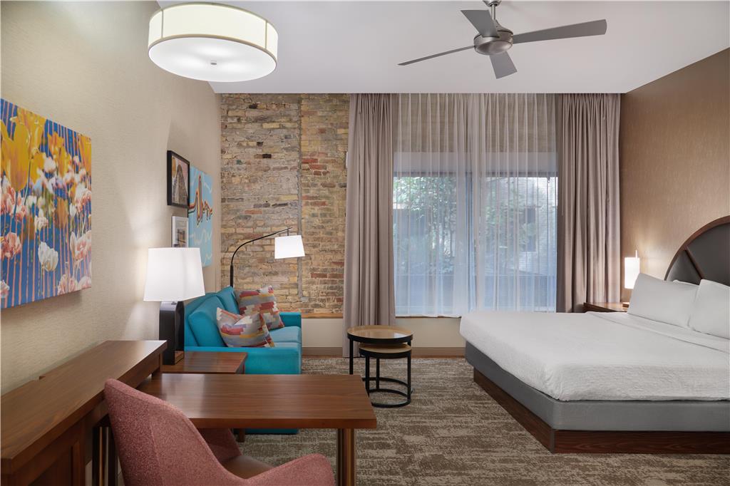 Фото Homewood Suites by Hilton Grand Rapids Downtown