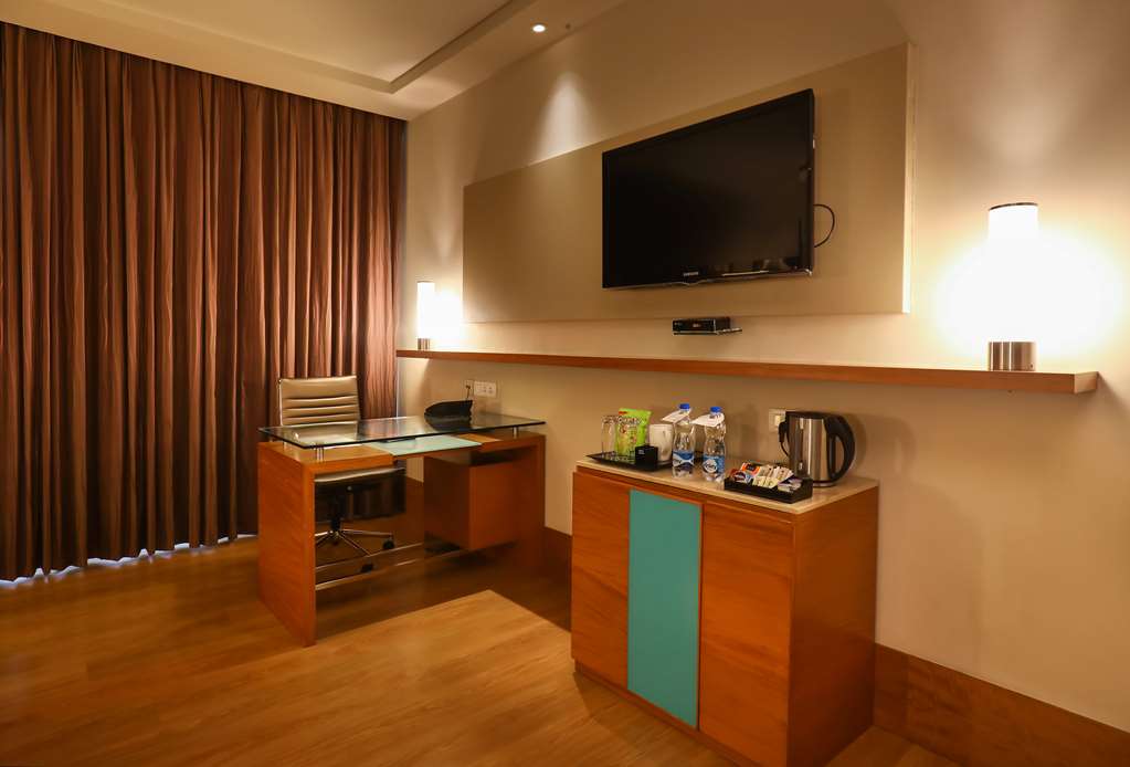Фото Radisson Blu Hotel Chennai City Centre