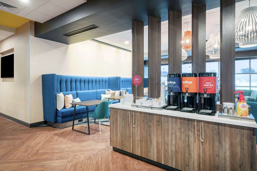 Фото Tru by Hilton Greenville