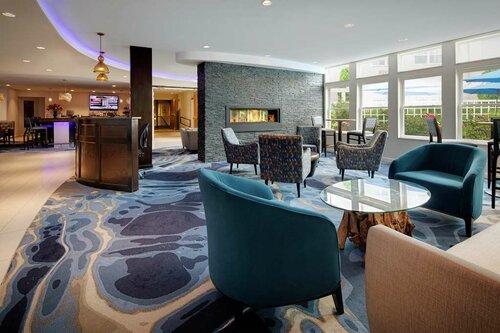 Гостиница Doubletree by Hilton Cape Cod - Hyannis в Гианнисе