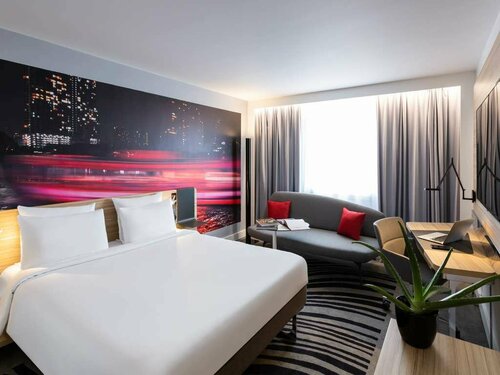 Гостиница Novotel Bordeaux Centre в Бордо