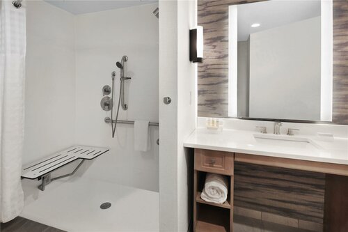 Гостиница Homewood Suites by Hilton Providence Downtown в Потакете