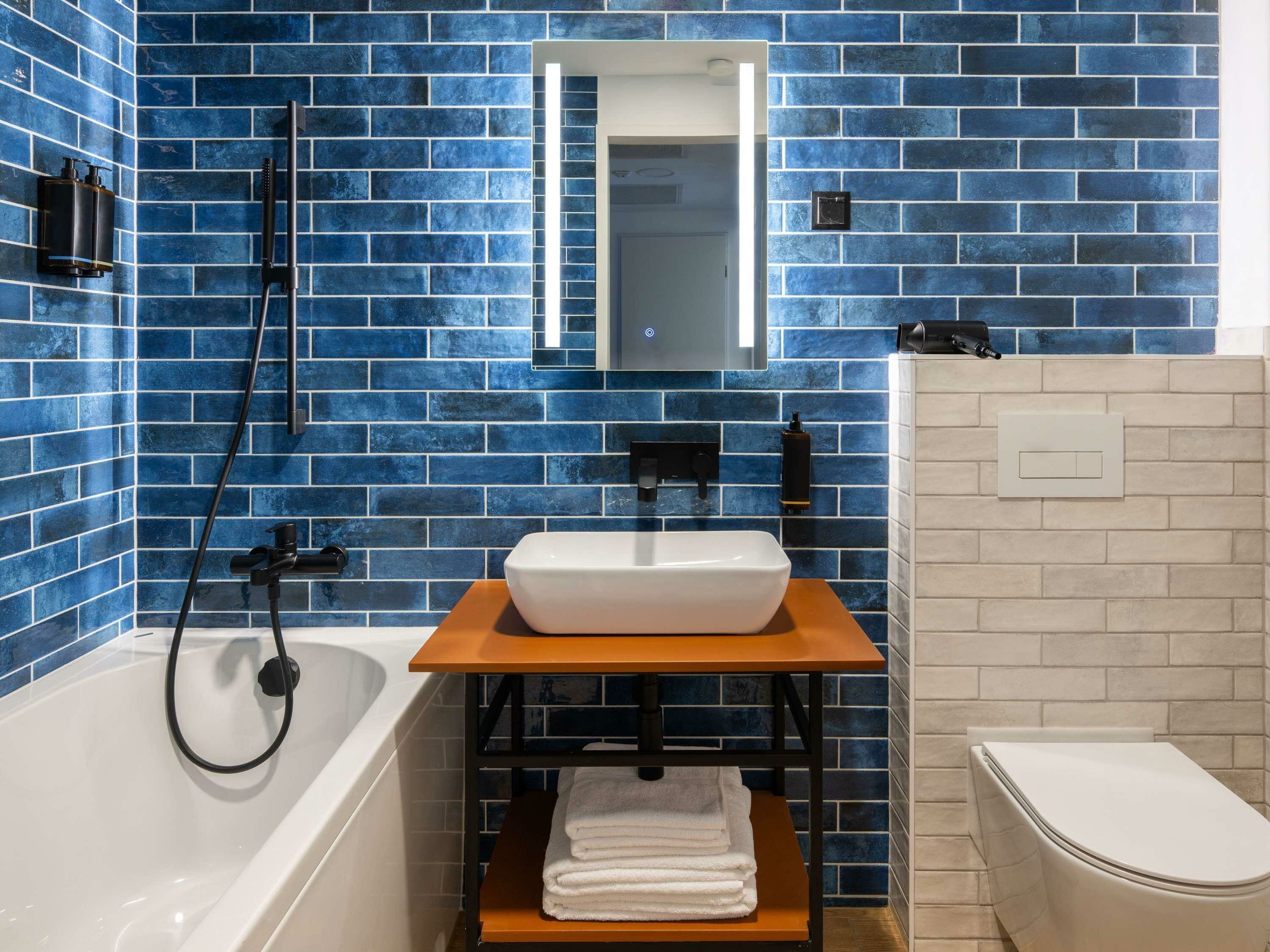 Фото 69403059025